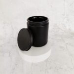Vaso De Vidrio Negro Con Tapa Ares